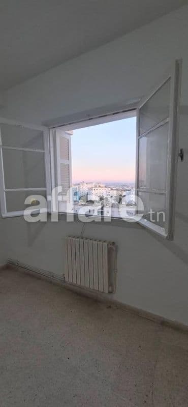 Appartement S+3 à Manar 1