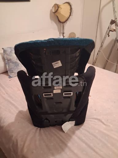 Siège Auto Bébé NANIA - Évolutif et Sécurisé