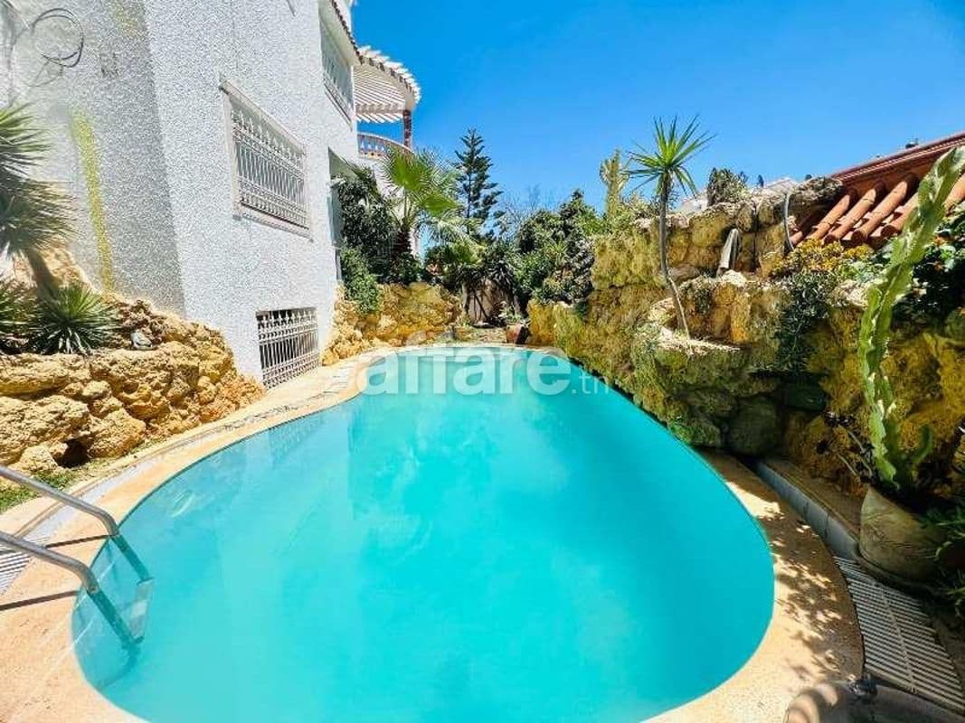 V482 Villa ROYALE