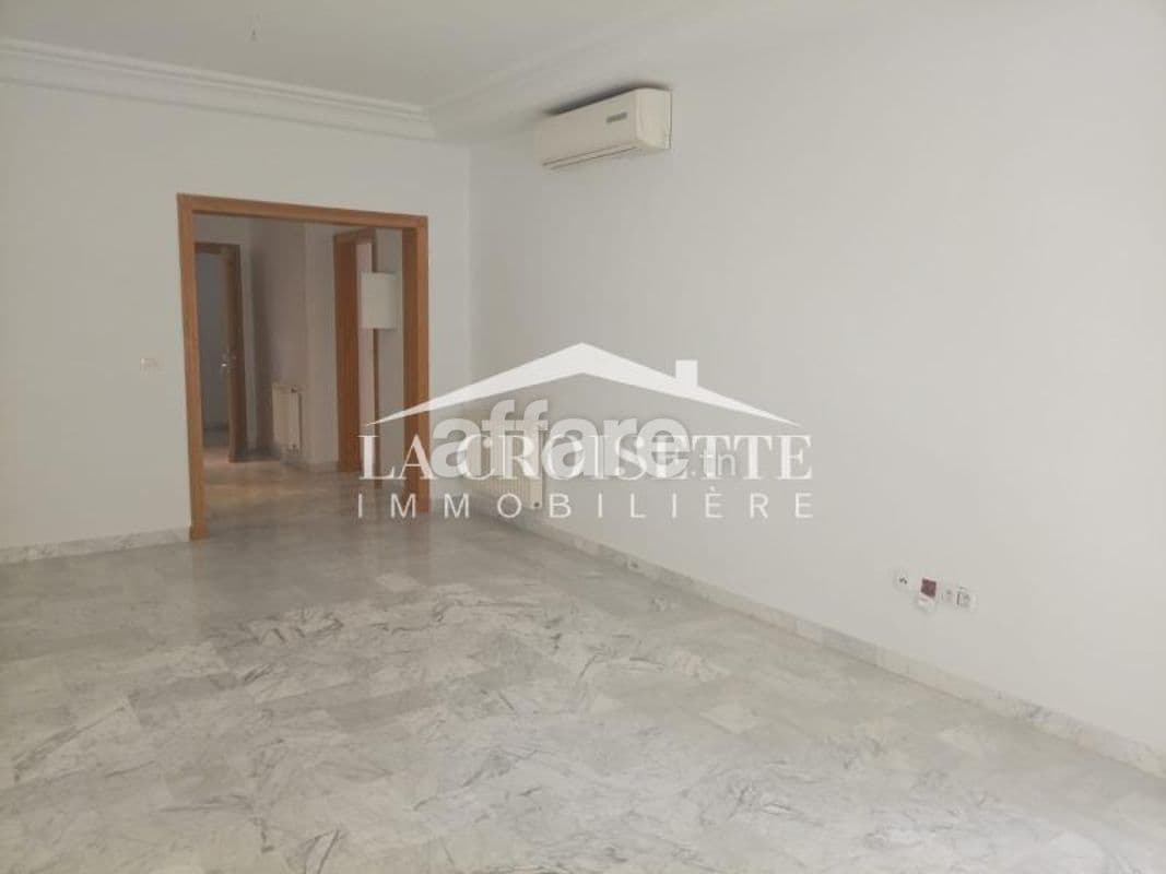 Appartement s2 avec terrasse au Lac2 MAL2244
