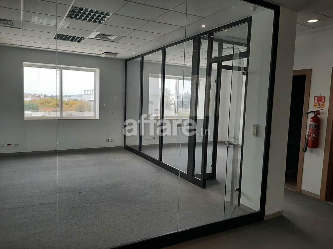 Luxueux bureau à la Marsa