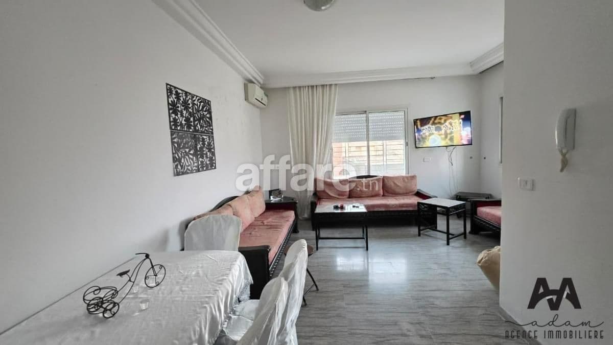Étage de villa S+1 meublé à AFH2 Mrezga