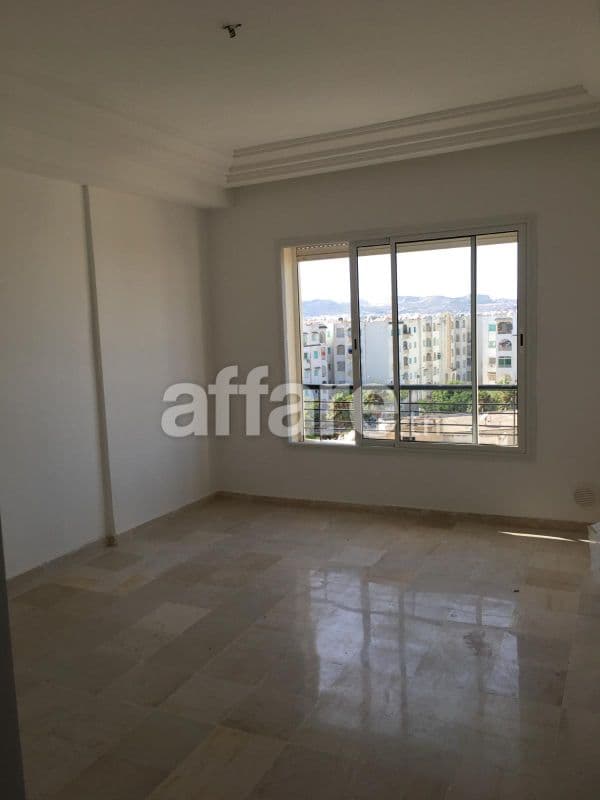Appartement S+1 semi meublé à Borj Louzir