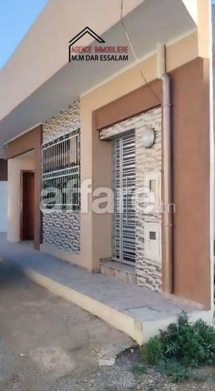 Maison indépendante avec un garage à kélibia