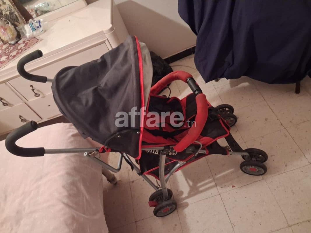 Poussette Canne Légère et Pliante Rouge et Noire