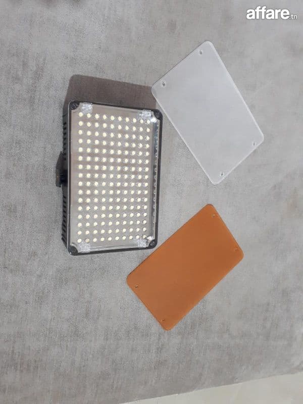 Torche LED d'appareil photo et vidéo