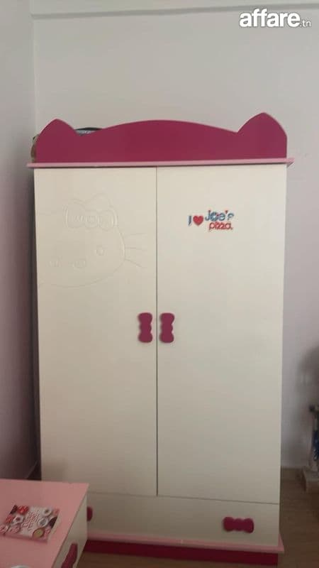 chambre fille complète Hello Kitty excellent état