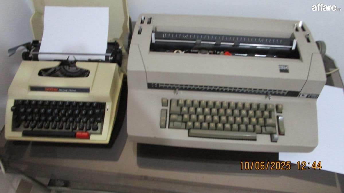 Vente machine à écrire