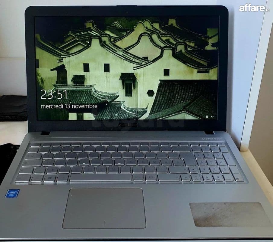 Pc Asus 15.6 pouces en excellent état 