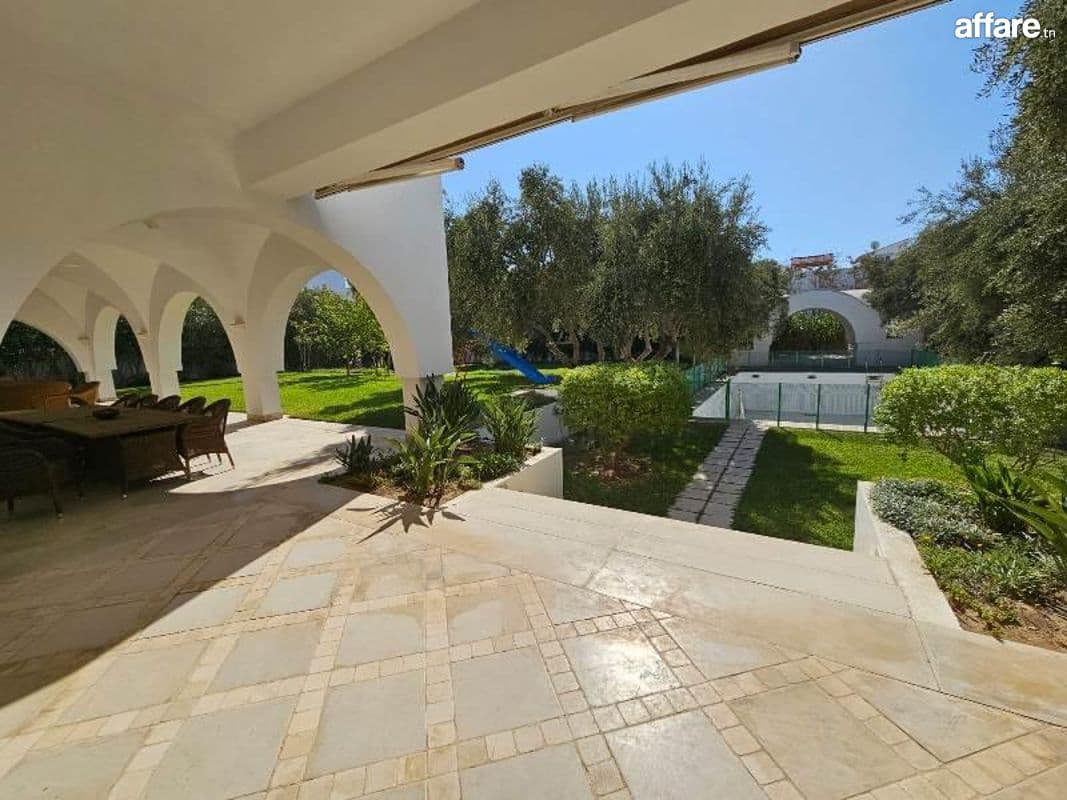  VILLA RAYON DE SOLEIL Réf V2699