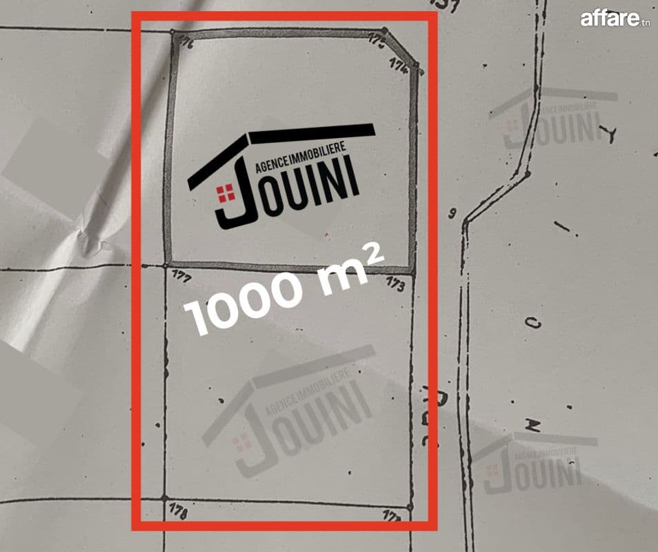 Terrain Constructible 1000 m² a Borj Louzir