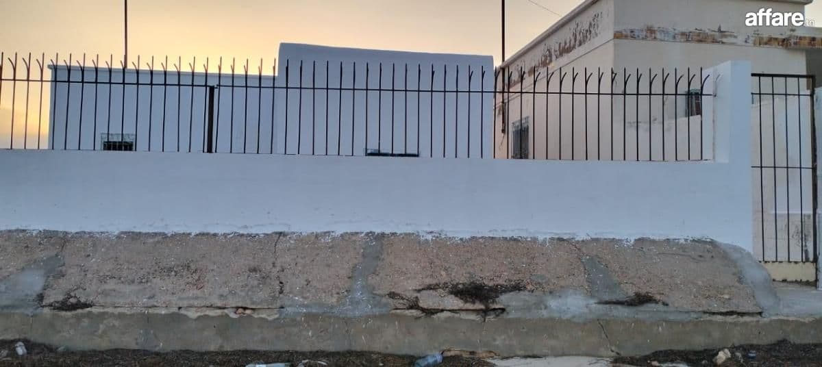 Studio pied dans l'eau à vendre 