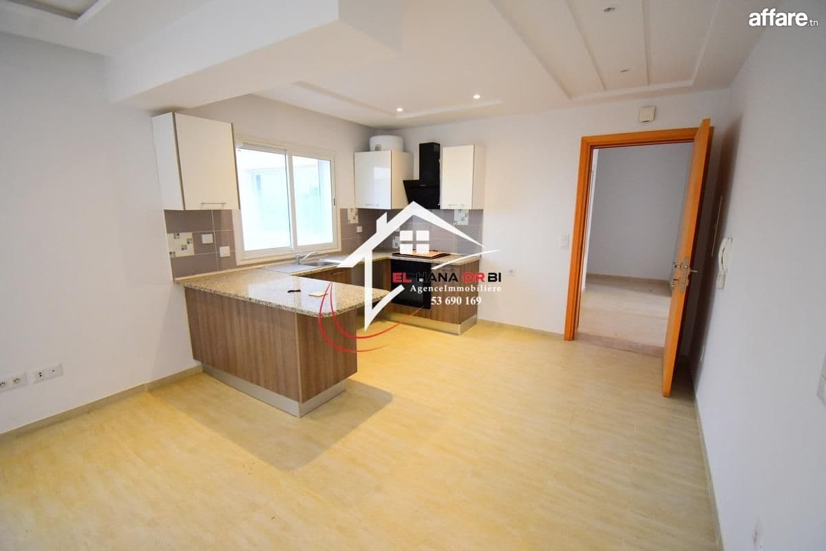 à vendre appartement s+2 vue sur mer et pied dans l’eau neuf