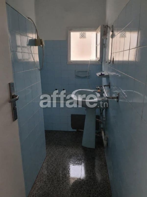 À Louer Appartement pour Étudiants à Bab Saadoun Tunis