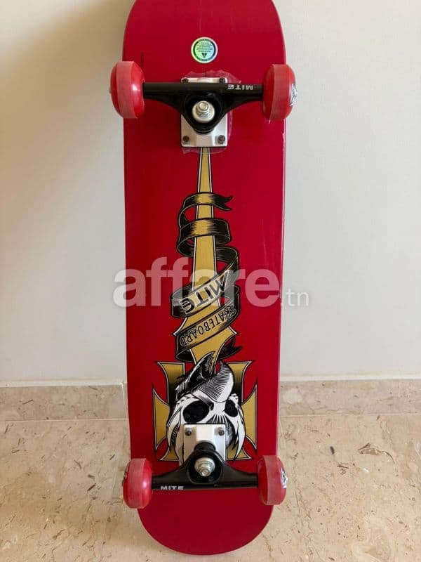 Skateboard Mite Red 7 83 importé Bon état