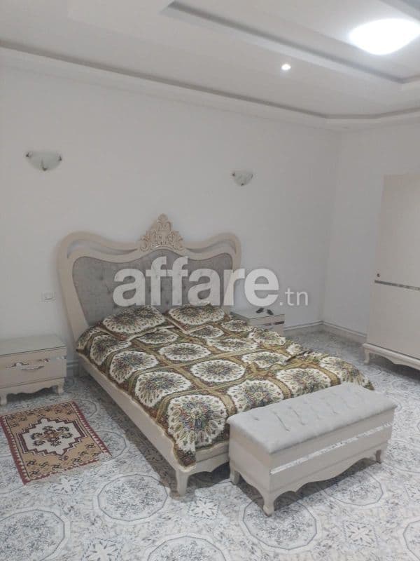 S2 bien équipée centre ville Hammamet