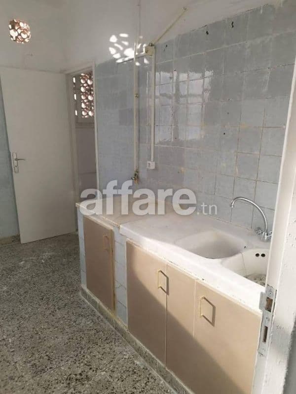 À LOUER Appartement S+2 Cité Nozha Ariana