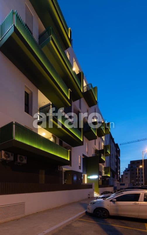 A louer S1 Neuf Immeuble Neuf Jardins d el Ghazela