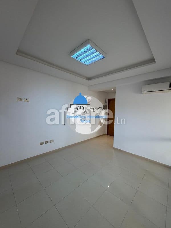 Bureau A+2 à Louer Rue Yasser Arafat Sahloul