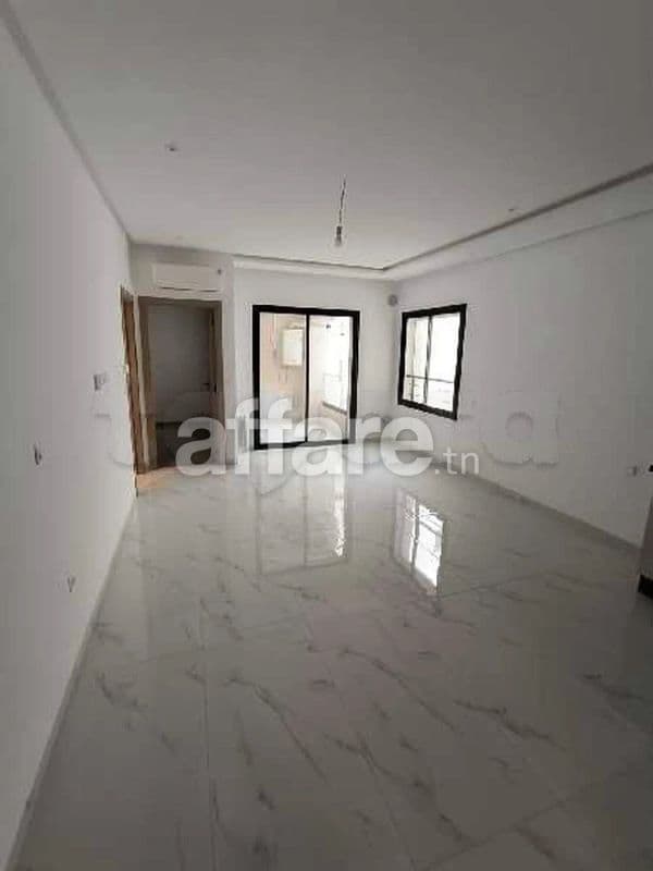 ENNASR 2 APPARTEMENT S+1 À LOUER
