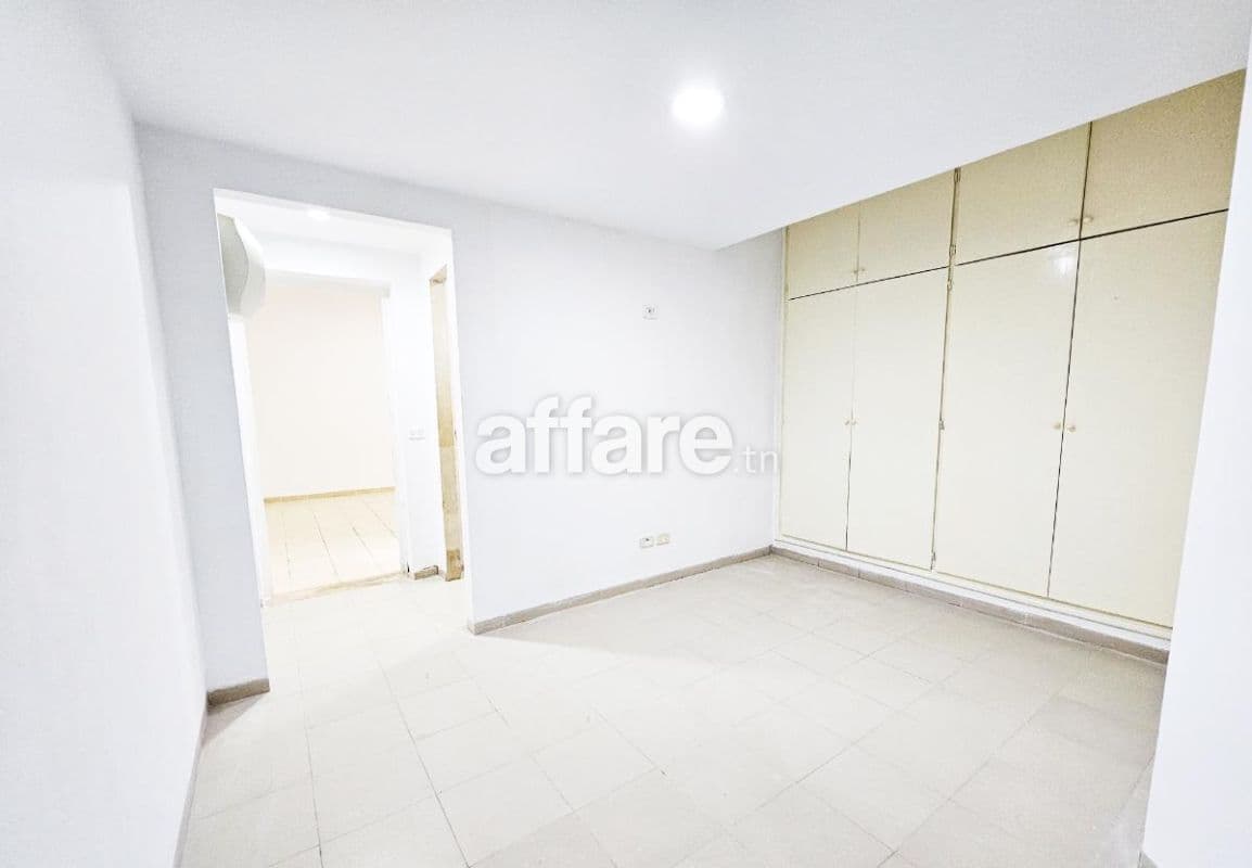 Bureau de Standing 50 m² – El Menzah 9