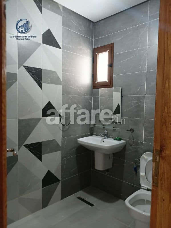 Appartement S+2 Meublé à Hay El Khadhra