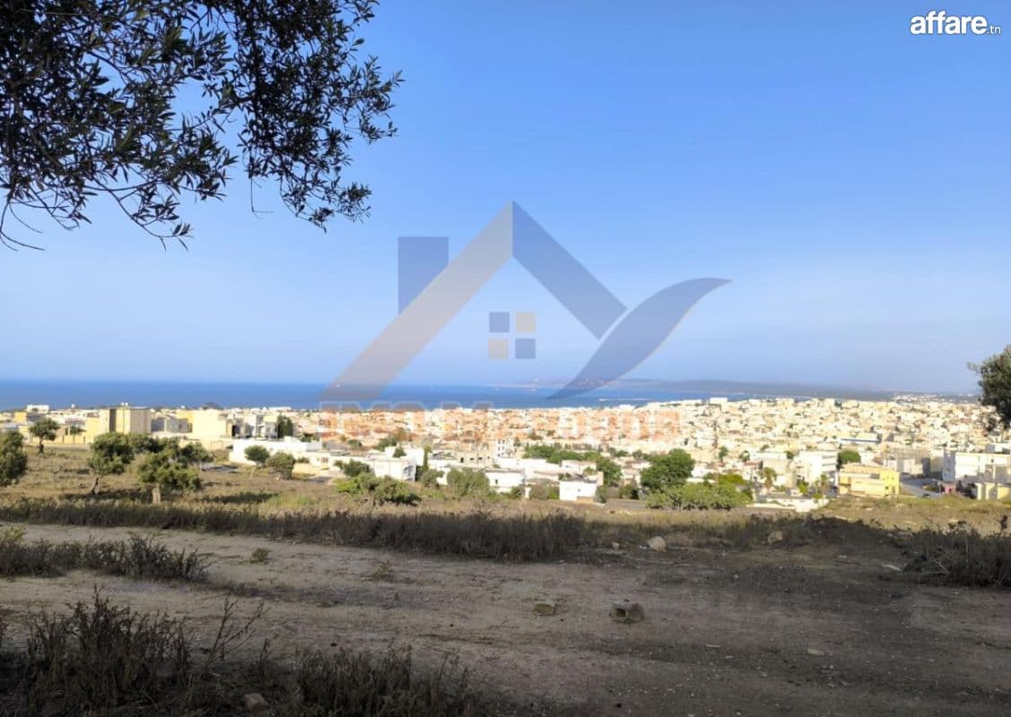 Terrain constructible à vendre à Borj Ghammez