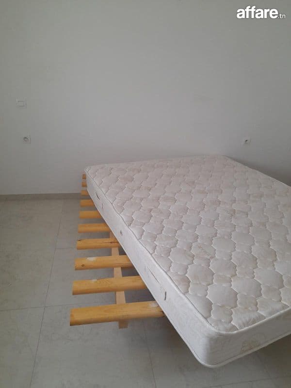 Lit et matelas 