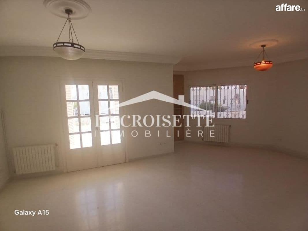 Duplex s+3 avec terrasse à La Marsa ZDL0676
