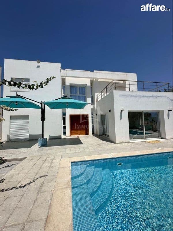 Location estivale: Villa S+5 meublé à louer à Hammamet Nord