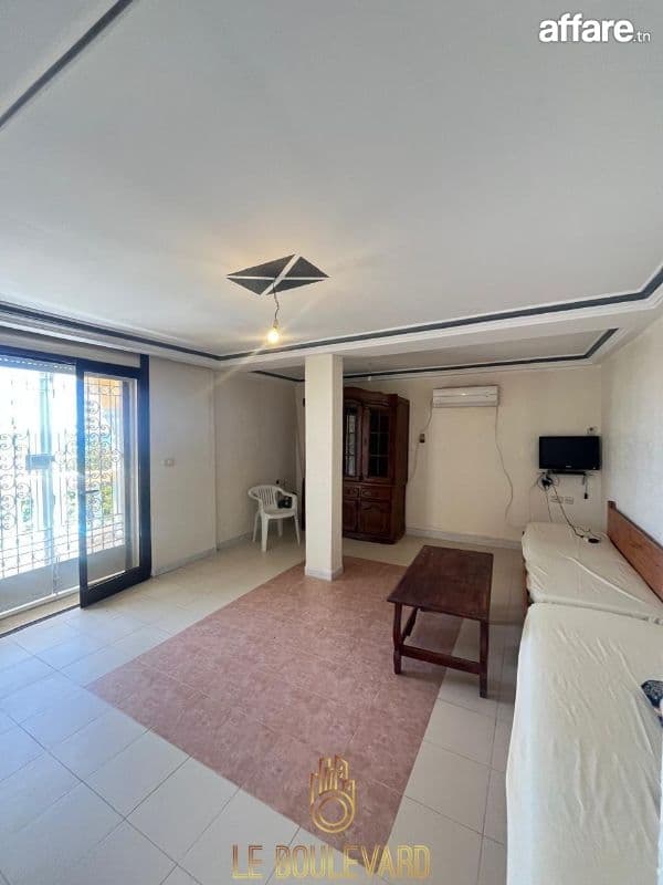 Bungalow S+2 au 1er étage, au bord de la mer à Lido, Nabeul 
