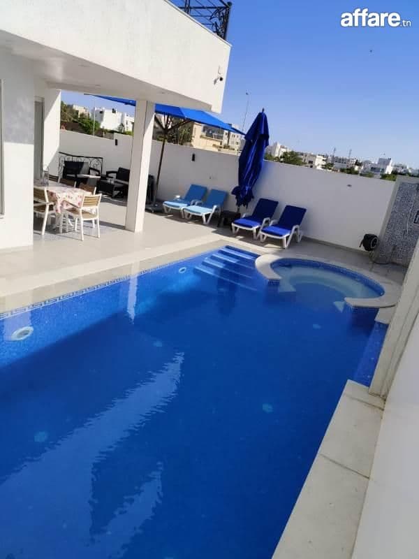 L240 Villa YESMINE