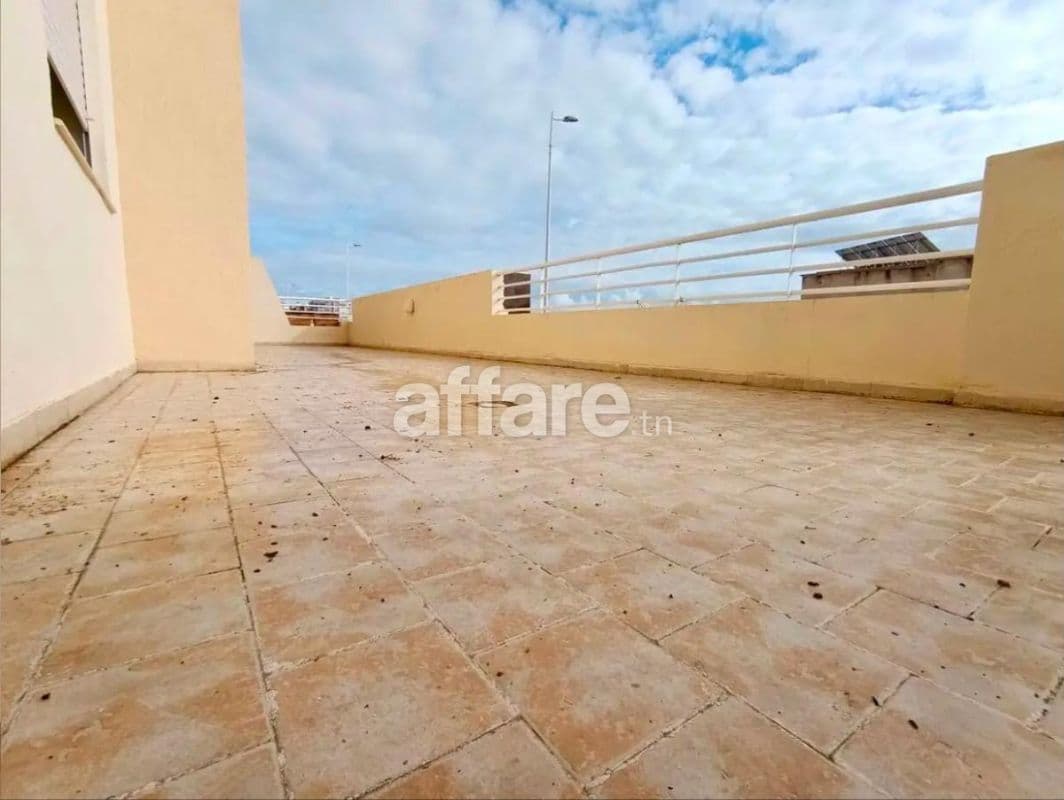 A Louer Appartement S+3 HS à Jardin d el Menzah 2