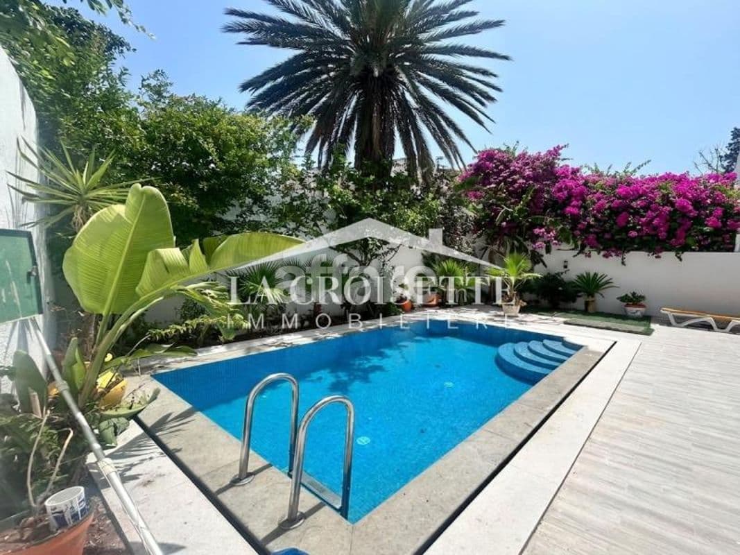 Appartement S+2 avec piscine à Gammarth MAL2329