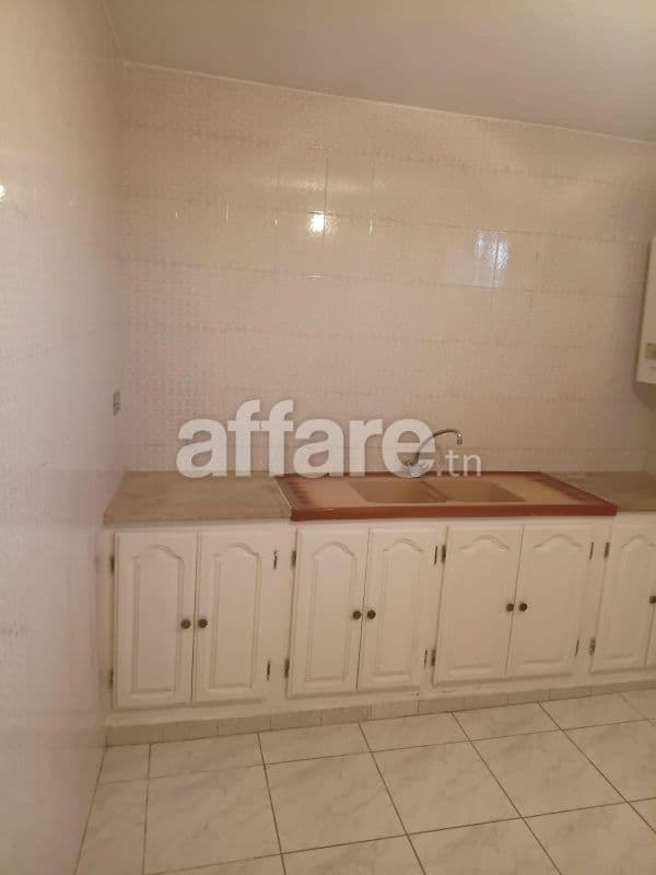 À Louer Appartement H+3 au Rez-de-Chaussée à Hay El Ghazala