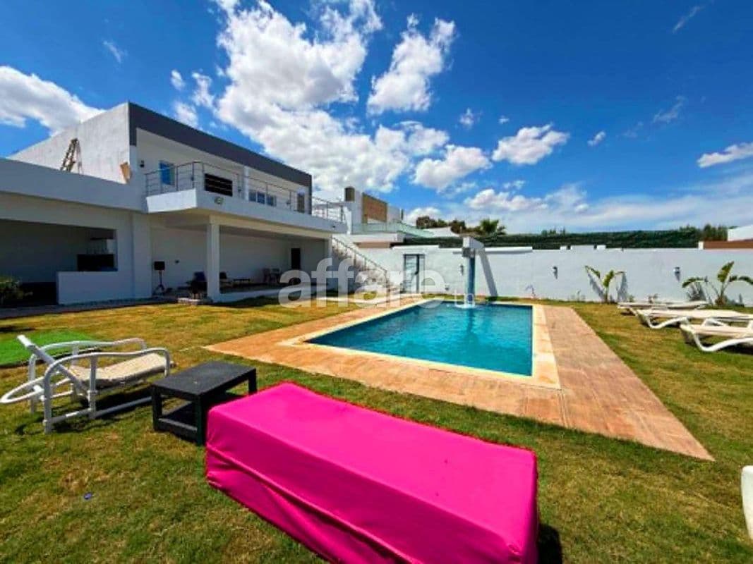 L645 Villa BONHEUR