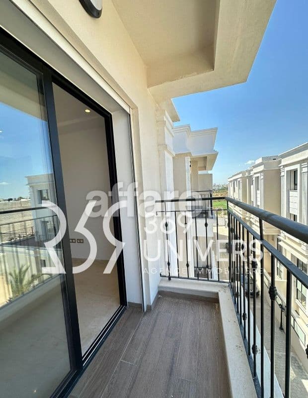 Appartement avec balcon à La Marsa REF RA176