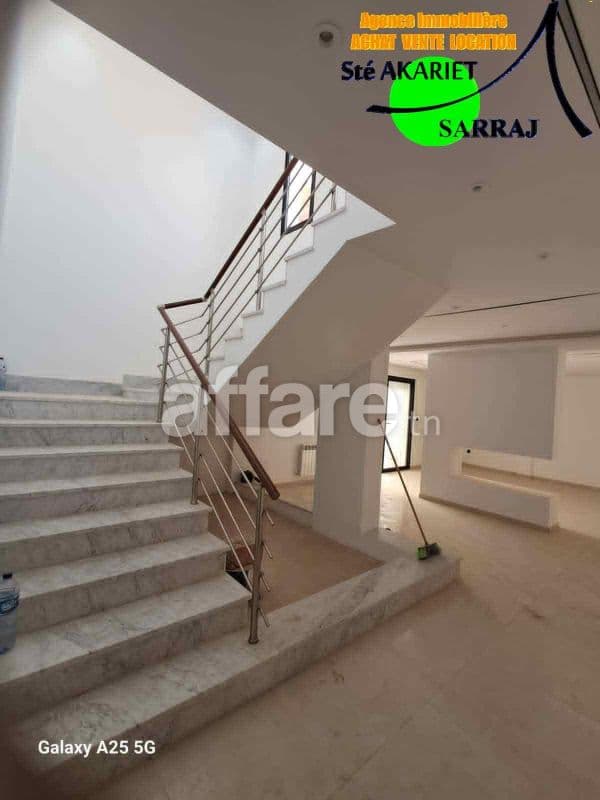 Duplex Neuf Hammem Sousse Pas loin de Souk Essebt