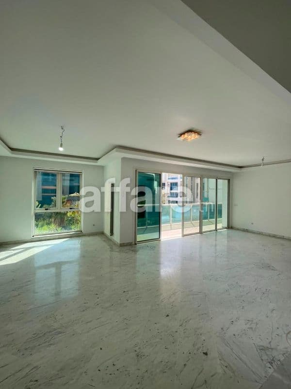 Appartement S+3 à louer au Lac 2