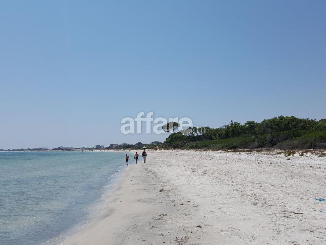 Terrain plage ezzahra