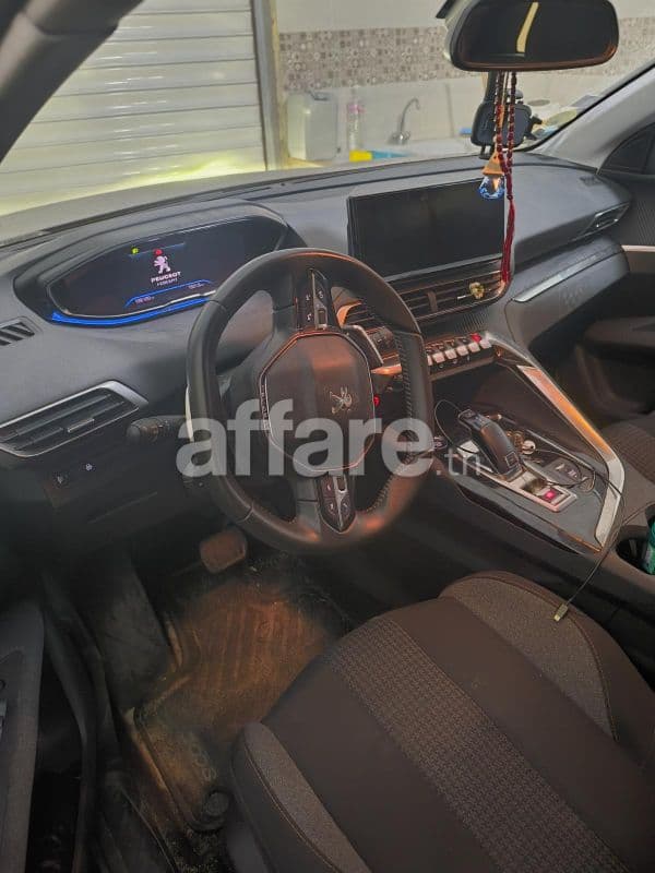 À vendre Peugeot 3008 Automatique Année 2022