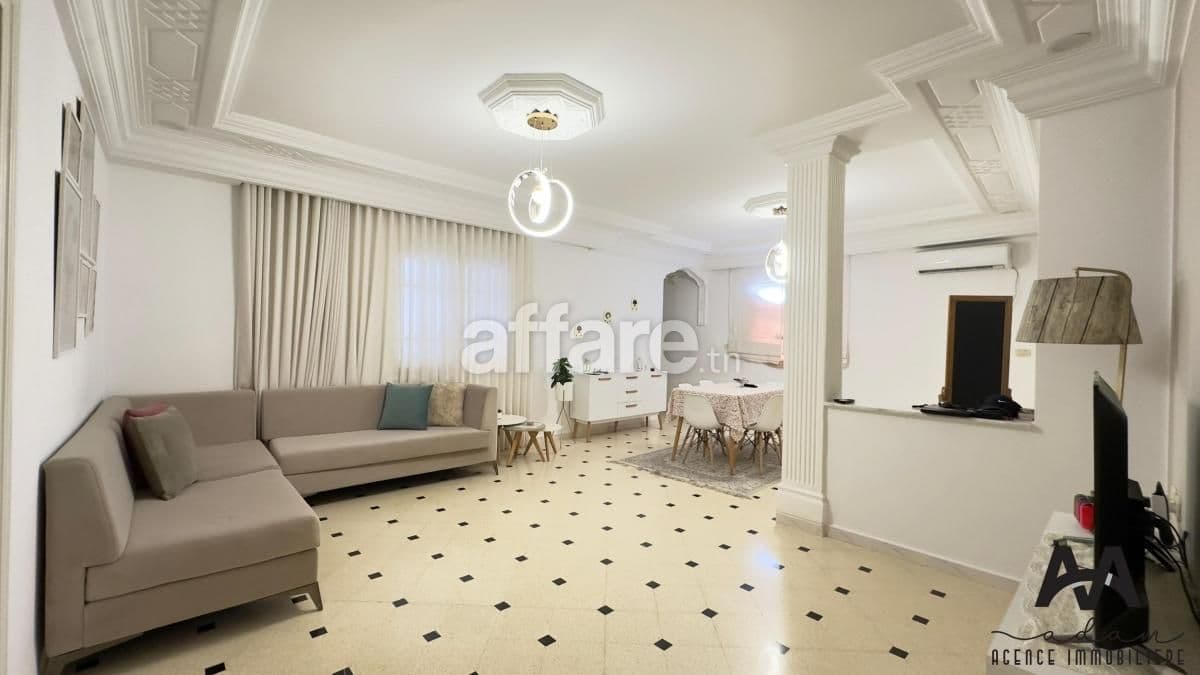 Etage de villa s+2 meublé à Nabeul