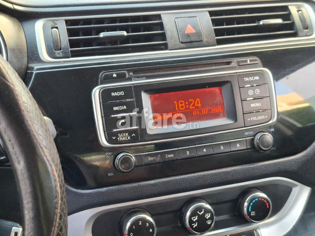 Voiture kia rio