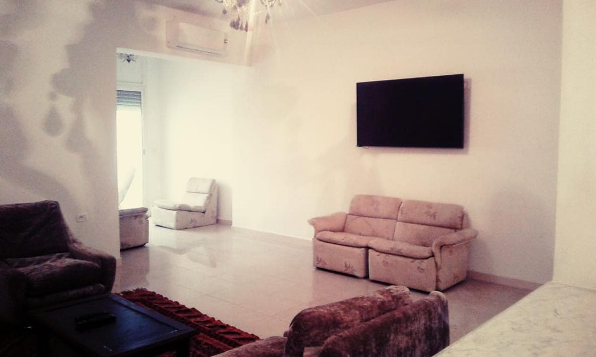 Luxueux S+2 meublé a Soukra 95 d/j