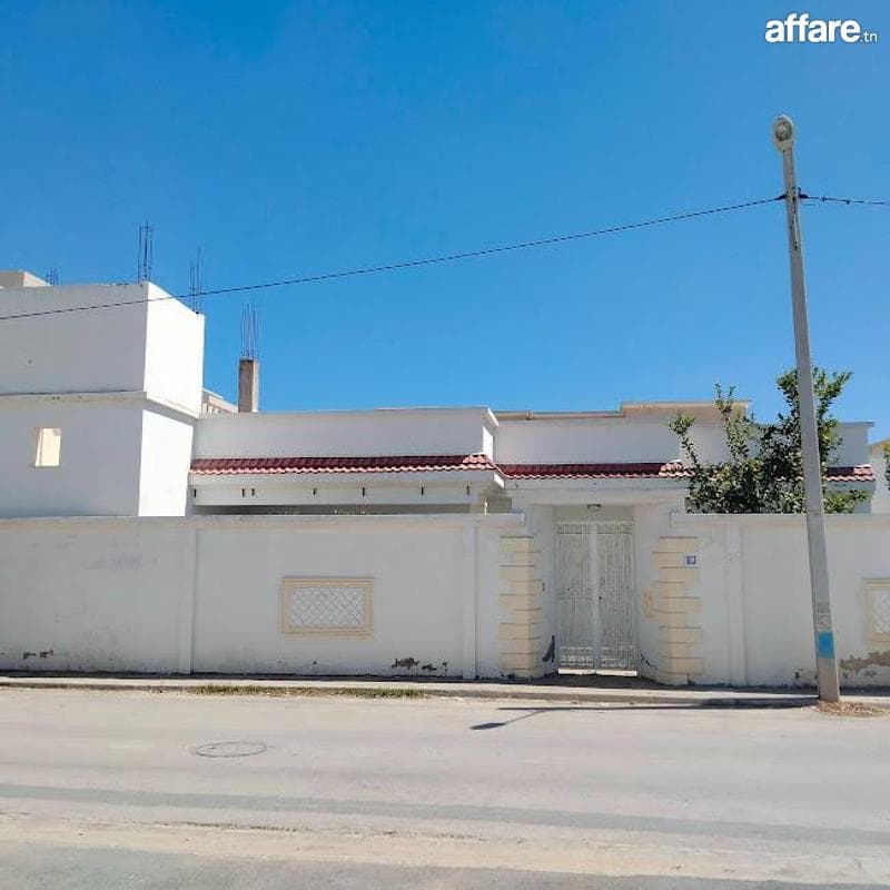 Maison à forte potentiel d'investissement à Soukra parc