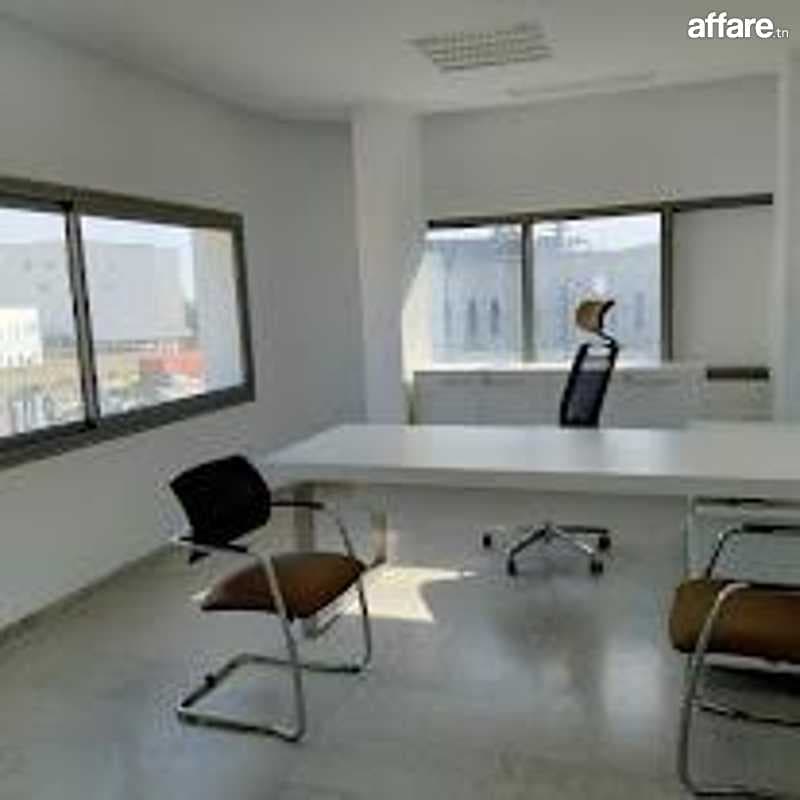joli bureau 190 m² à charguia 2