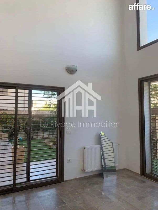 un duplex S4 avec jardin