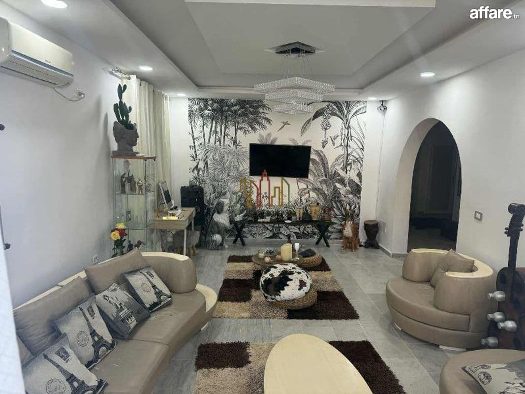 L580 Villa JUNE