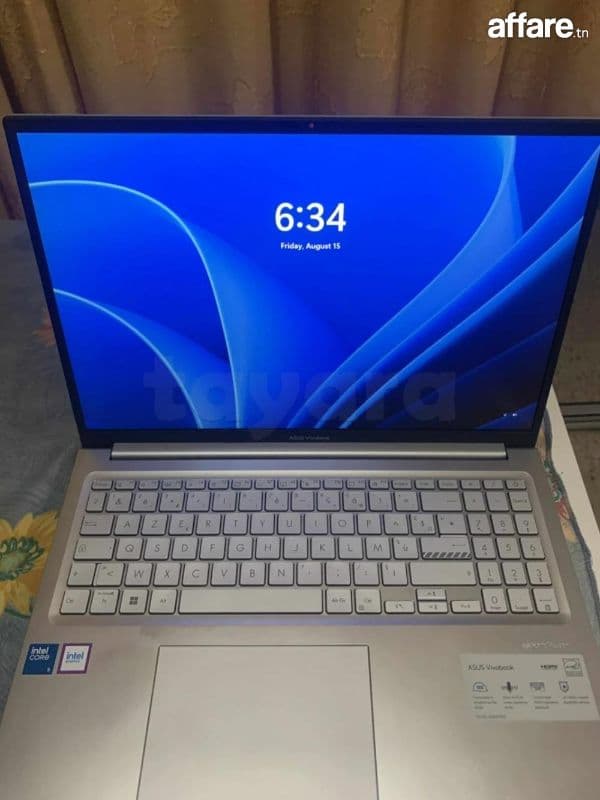 Asus Vivobook 16 