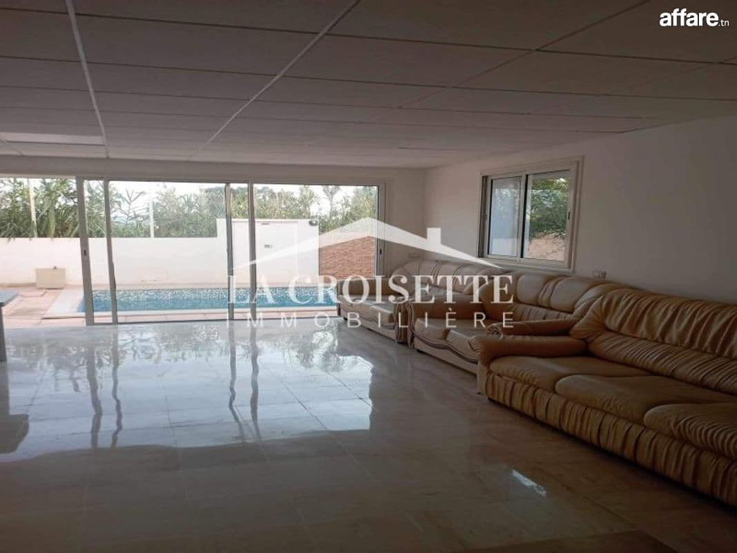 Rez de chaussée de villa s2 avec piscine à Gammarth ZRCL0317